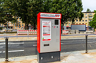 Fahrkartenautomat an Bushaltestelle in Hamburg