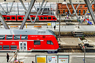 Regionalzüge im Hauptbahnhof Kiel in Schleswig-Holstein