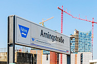 Stationsschild am Anleger Arningstraße in Hamburg