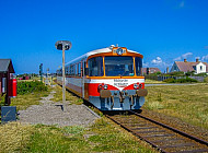 Lemvigbanen-Triebwagen am Haltepunkt Vrist