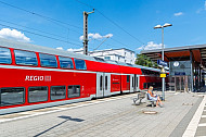 Regionalbahn im Bahnhof Hamburg-Tonndorf