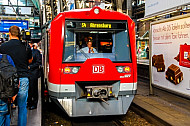 S4-Sonderfahrt im Hamburger Hauptbahnhof