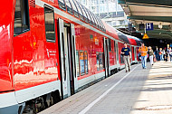 Regionalzug im Hamburger Hauptbahnhof