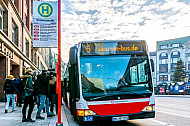 Sonderbus für Busbeschleunigungsprogramm auf der Linie M5 in Hamburg