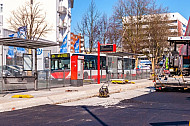 Bauarbeiten an einer Bushaltestelle in Hamburg