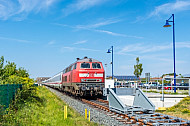 Intercity im Bahnhof Burg auf Fehmarn