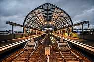 Der U-Bahnhof Elbbrücken in Hamburg bei Winterwetter