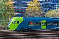 Elektrotriebwagen vom Typ FLIRT der Nordbahn in Hamburg-Wilhelmsburg